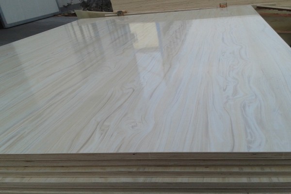 laminated plywood