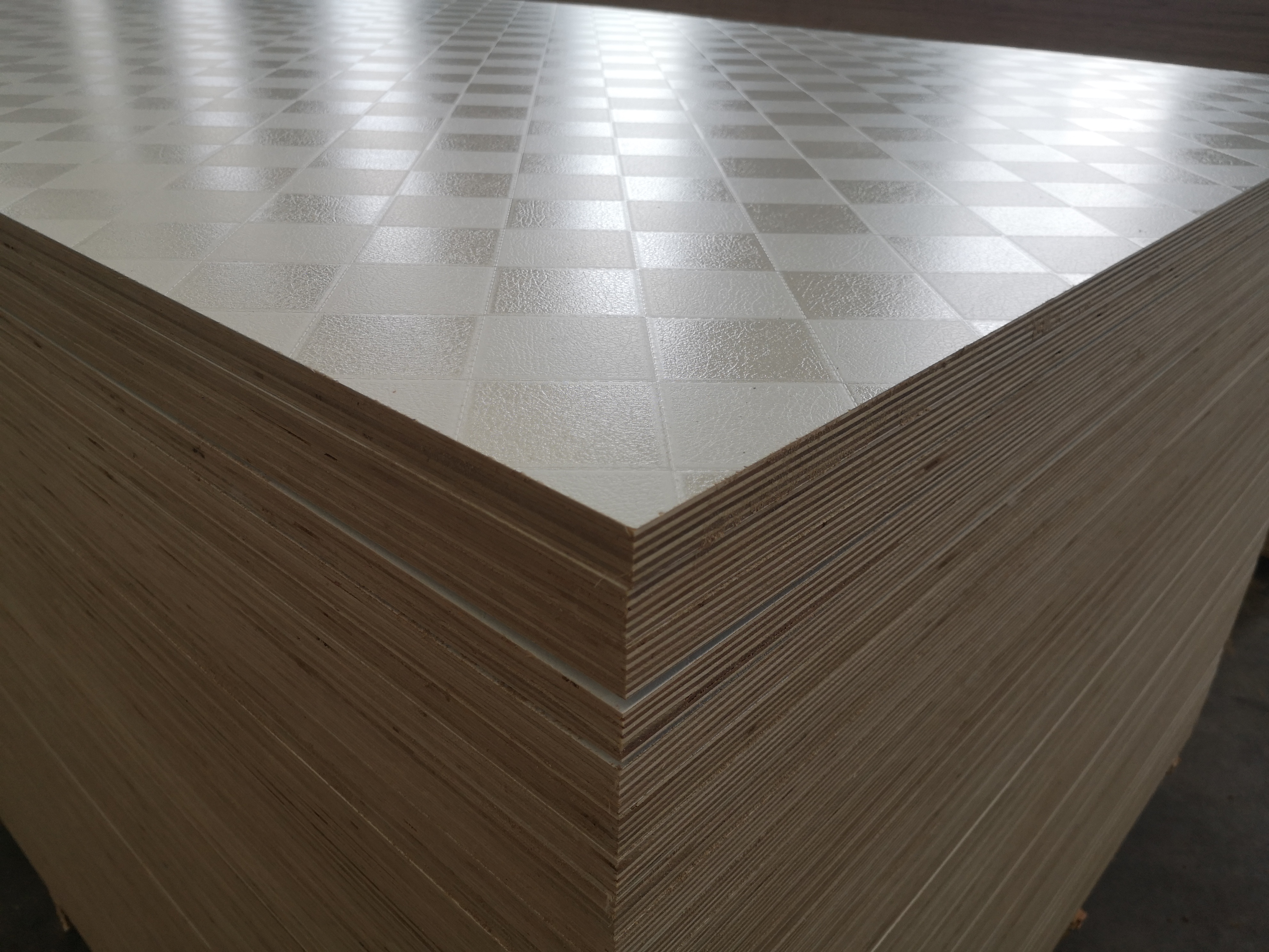 Melamine Laminated Poplar Core Plywood for Export